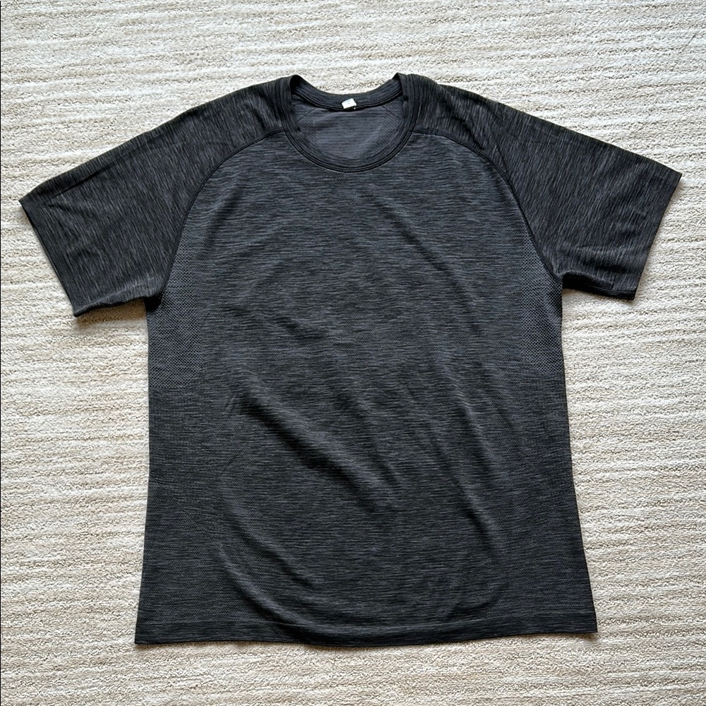 Lululemon Metal Vent Tech Shirt Short Sleeve Deep Coal / Black Gray Size X-Large